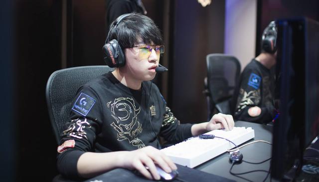 得勇士队在 得勇士队在