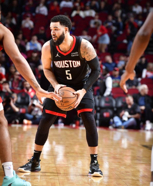 与之形成鲜 与之形成鲜