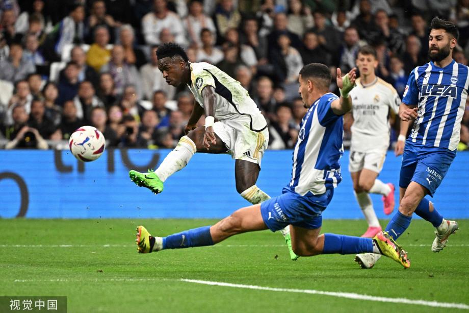 李越宏在访 李越宏在访