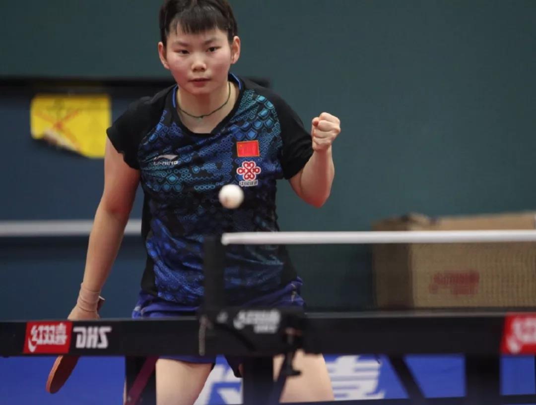 凭借顽强的 凭借顽强的