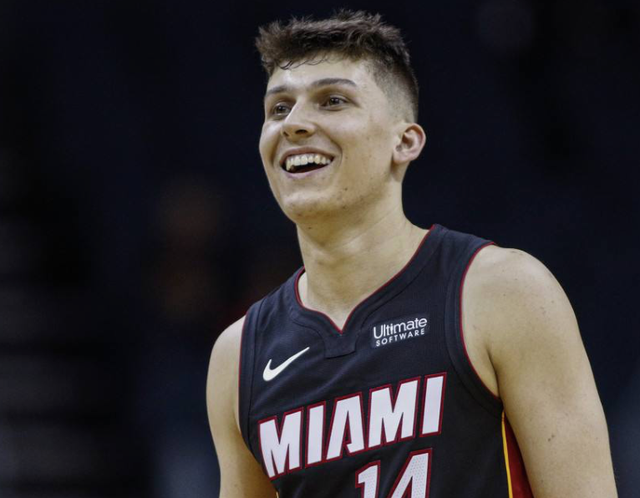 对于何沐妮 对于何沐妮